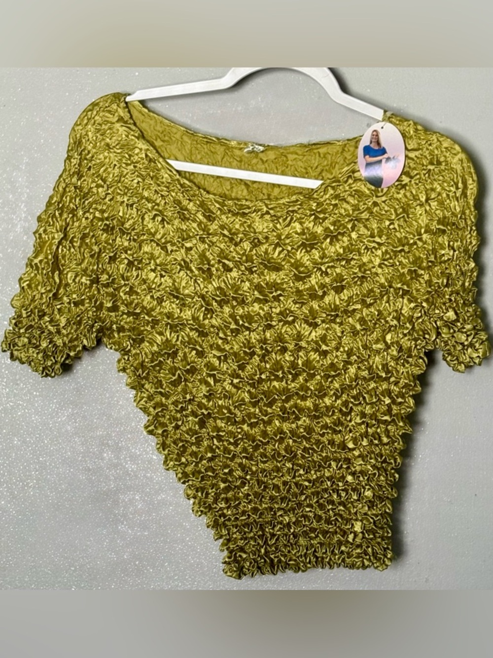 NWT Vintage 90s Y2K chartreuse popcorn/bubble crinkle OSFA magic shirt